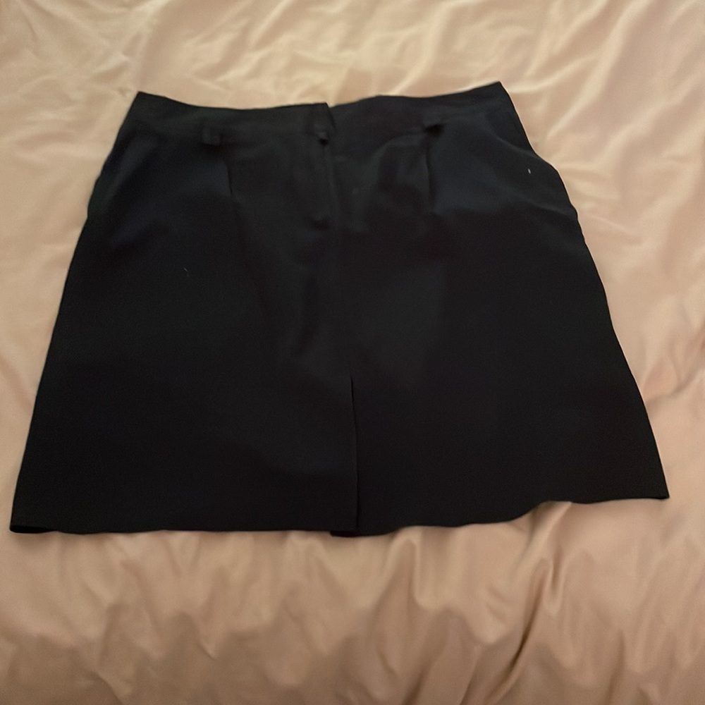 Black straight skirt - Picture 5 of 6